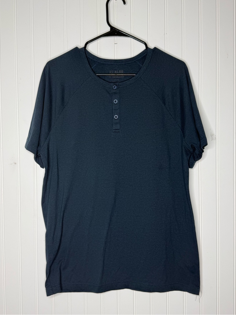 01.Algo Short Sleeve Russel Performance Henley Size Medium